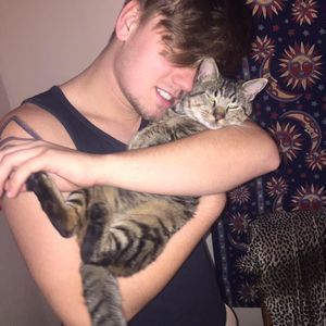 Meet your Posher, Adam